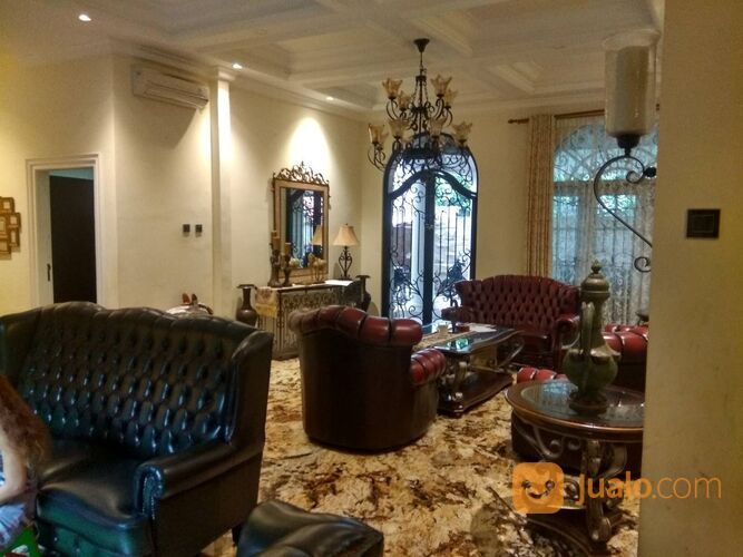 RUMAH MASIH GRESS 4 KT / 4 KM LOKASI DEKAT GERBANG TOL JOGLO