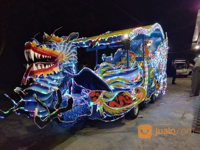 kereta motor kencana