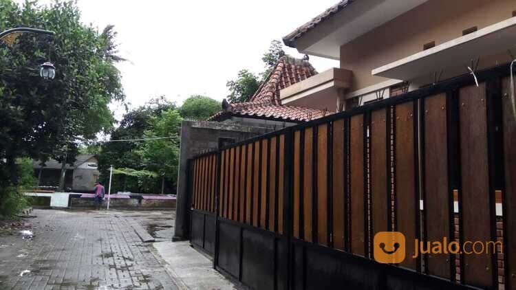 Rumah asri di barat tugu jogja jalan bener