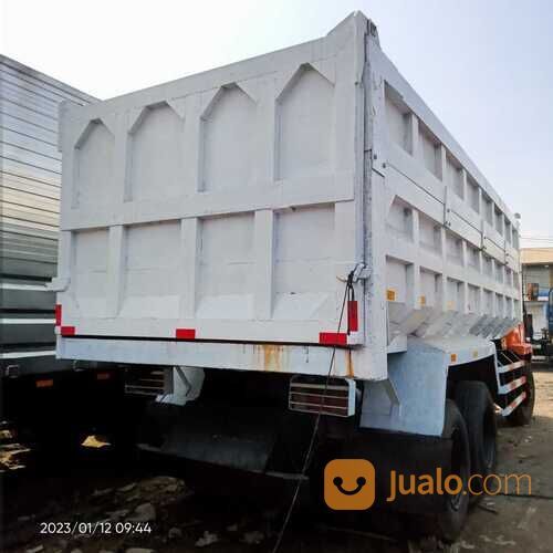 DUMP TRUK FUSO FN 527 ML TAHUN 2013
