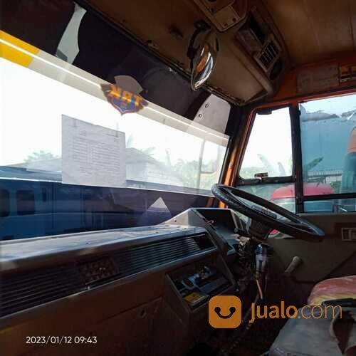 DUMP TRUK FUSO FN 527 ML TAHUN 2013