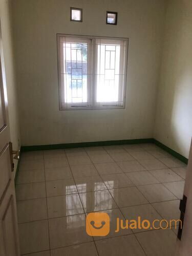 Rumah di Harapan Indah Cluster Taman Sari