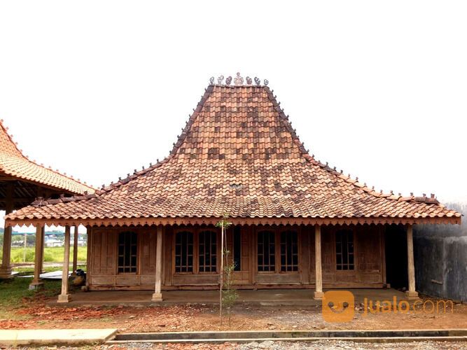 Miliki Rumah Joglo Jawa Tumpang Sari dari Bahan Kayu Jati Tua Berkualitas