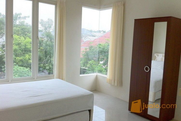 Rumah Surabaya Sewa Kontrak Guesthouse homestay Harian Mingguan Bulanan Tahunan