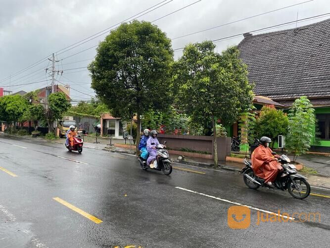 Tanah Tepi Jalan Taman Siswa 4000 m²