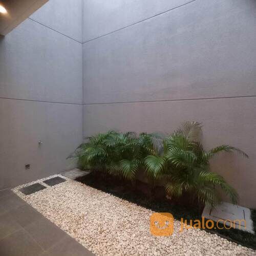 Rumah Citraland Surabaya cluster Oakwood Park ada clubhouse