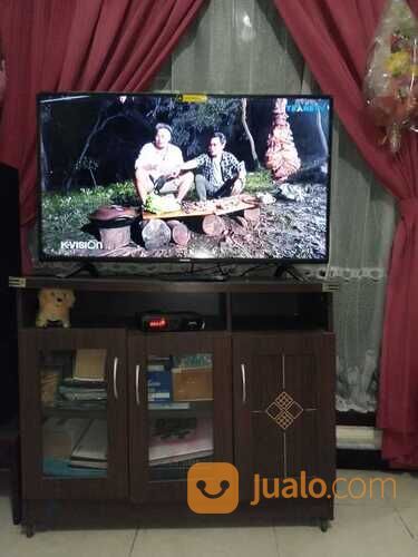 TV LED + RECEIVER + MEJA TV