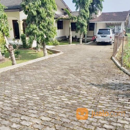 Rumah Villa di Puncak Cisarua Bogor View Pegunungan Dekat Taman Safari, Curug Cilember