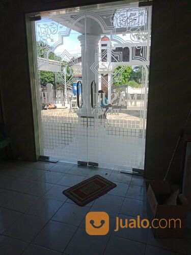 Kaca Masjid Jenis Inlay
