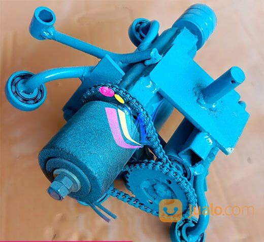 Dinamo Kereta Panggung Lengkap Rangkaian