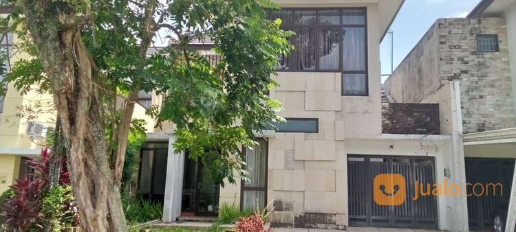 Rumah Sewa Semi Furnished Sentul City Bogor