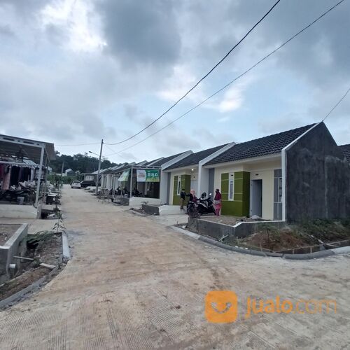 Puri delta asri 9. Hanya 15menit dr BSB Semarang. Cuma bayar 12juta Sampai serah terima kunci