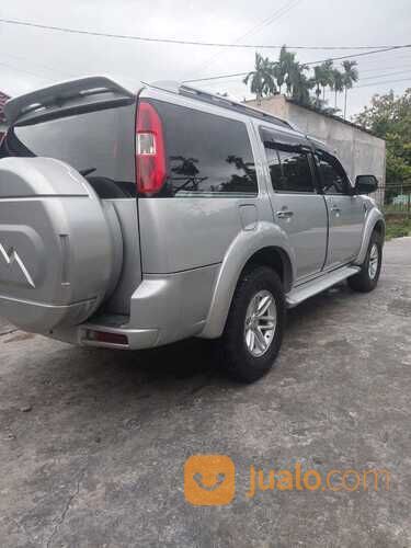 Ford Everest 4x4 MT 2010