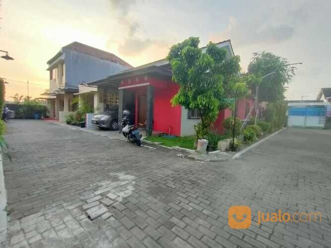 TURUN HARGA...Rumah MERAH Cantik HOOK Dalam Perumahan Kodya Jogja Dekat Giwangan Umbulharjo