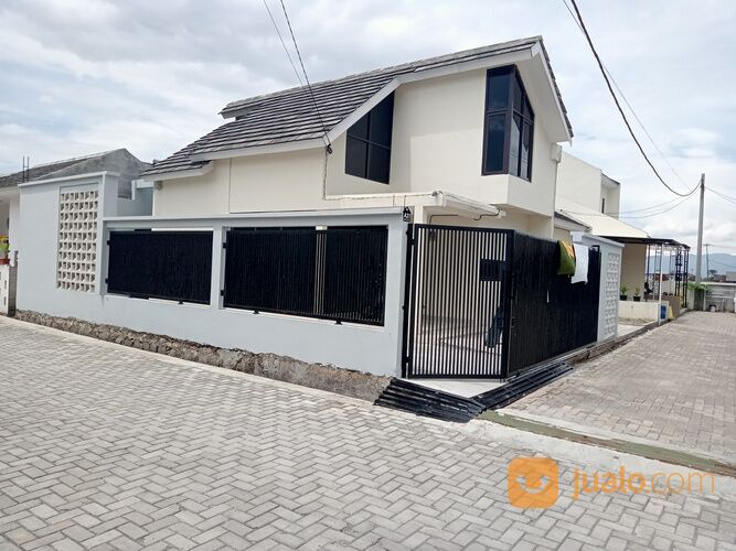 RUMAH MURAH UNIK TYPE MEZANIN