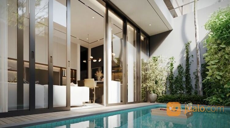 Rumah Mewah Jakarta Timur Dekat Tol Cikampek Free Private Swimming Pool