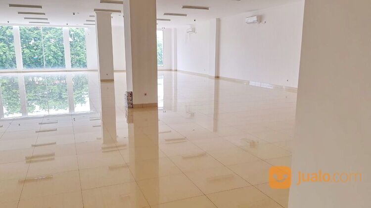 Bangunan Baru Gedung Kantor Ada Lift Schindler Jl. Raya Jemursari, Surabaya