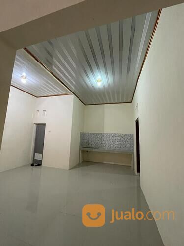 Rumah di Beranda Bali Bsb City Dekat Mall, Unika