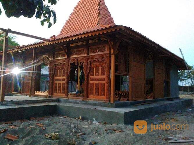 Pendopo Joglo Kayu Jati Ukir Tumpangsari