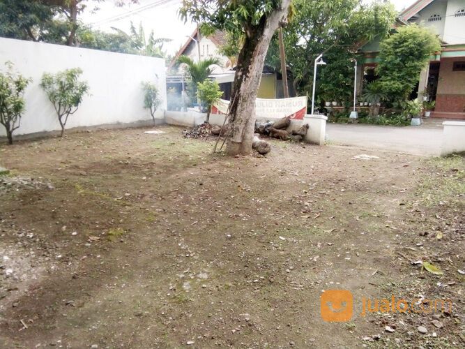 Rumah di Madiun Dekat Alun-Alun Madiun, RSUD Kota Madiun, Stasiun Madiun, Plaza Lawu