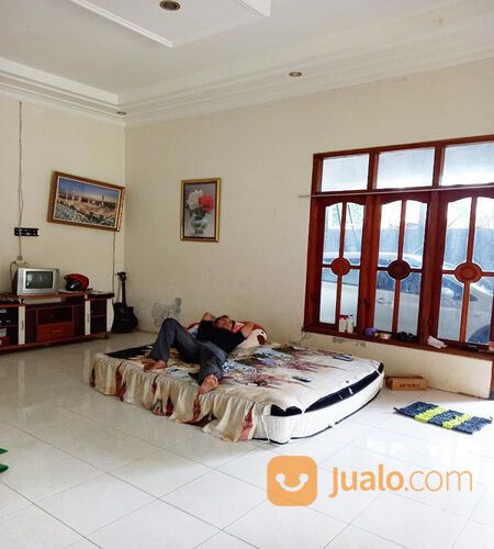 Rumah di Madiun Dekat Alun-Alun Madiun, RSUD Kota Madiun, Stasiun Madiun, Plaza Lawu