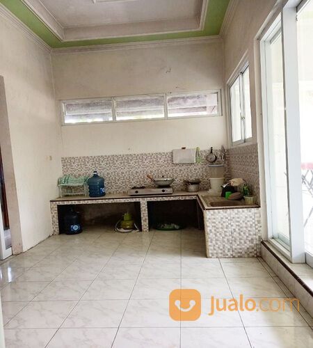 Rumah di Madiun Dekat Alun-Alun Madiun, RSUD Kota Madiun, Stasiun Madiun, Plaza Lawu