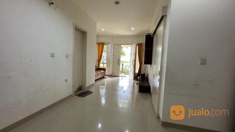 Rumah Cluster Faraday Gading Serpong