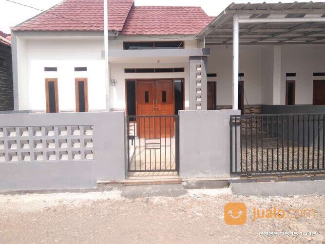 Rumah cantik dan nyaman di Jusar Melati Asri-Rancamulya
