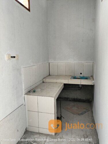 Rumah cantik dan nyaman di Jusar Melati Asri-Rancamulya