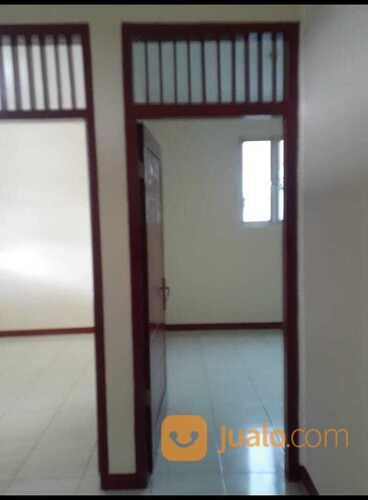 rumah dua lantai cantik siap huni di Perum Titian Indah , Bekasi