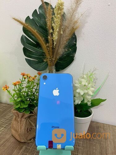 IPHONE XR 64 SECOND LIKE NEW ALL OPERATOR