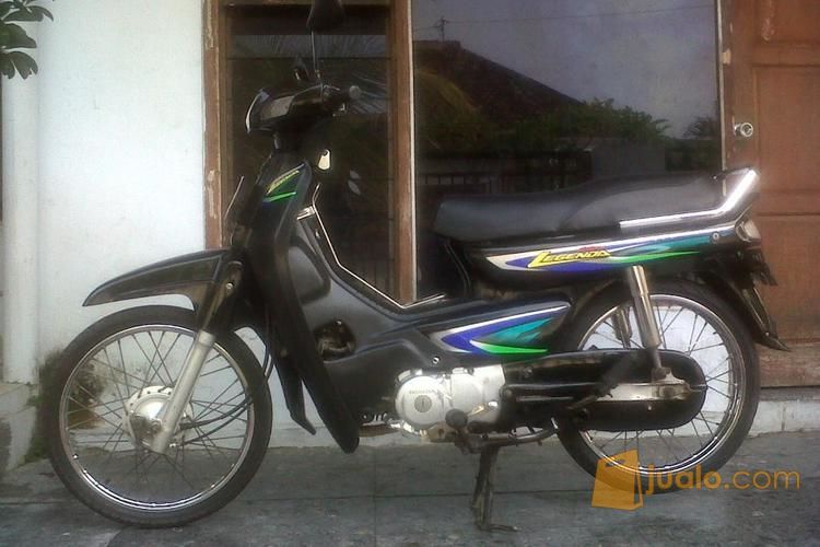 Honda Astrea Legenda Th 2002