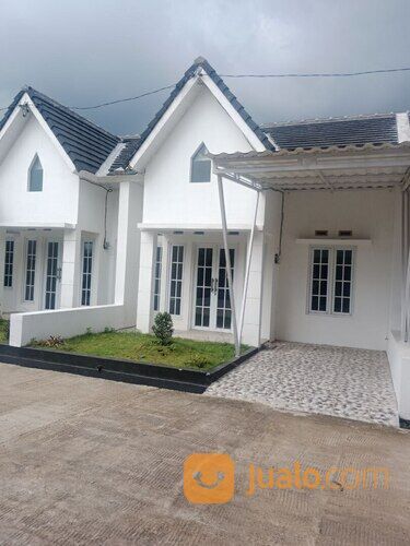 Grand apple residence