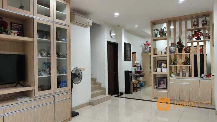 Rumah Furnished Green Lake City Cluster Asia Cipondoh Tangerang