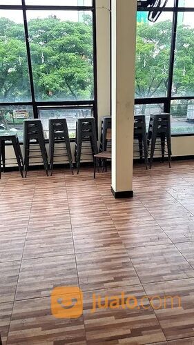 Bangunan Komersial 2,5 Lantai, Cocok Usaha Makanan, Strategis Noll Raya Merr