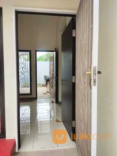 Rumah di Cluster De"Residence Harapan Indah Bekasi