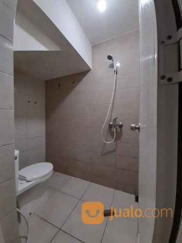 Siap Huni Rumah Terawat Di Suvarna Sutera Sari Cluster Bahana