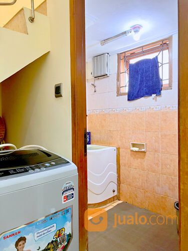 Rumah 3 Lantai & LT. 157 m2 di Kamboja Kebon Pala Halim Perdanakusuma Jakarta Timur