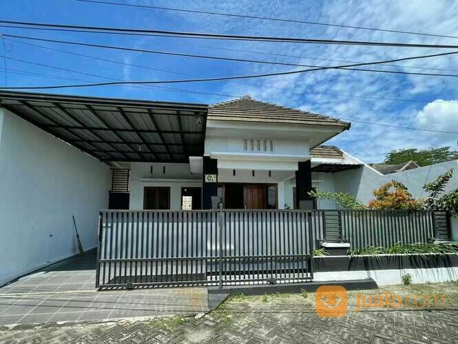 Rumah Puri Kedaton Blok C No. 76, Kel. Banjaran, Kota Kediri