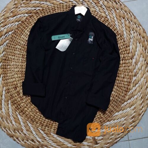 Baju Kemeja Polos Pria Cowok Lengan Panjang dan Pendek di Tasikmalaya Wa 0895-4015-18510