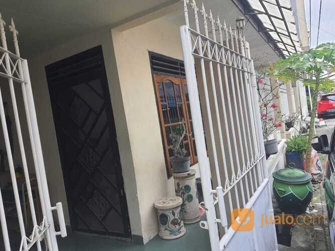 Rumah Murah Bagus di Jalan Bronggalan Kota Surabaya