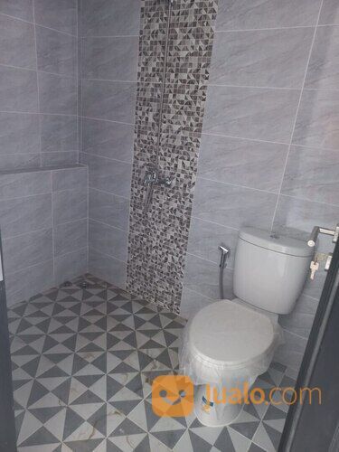 Siap Huni Rumah Baru di Kawasan Elite Surabaya Timur dekat Mulyosari, Keputih