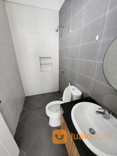 Rumah Royal Residence Canal Park Wiyung Surabaya Full FURNISHED Siap Huni