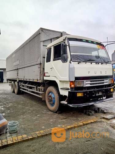 Mitsubishi Fuso wing box 1996