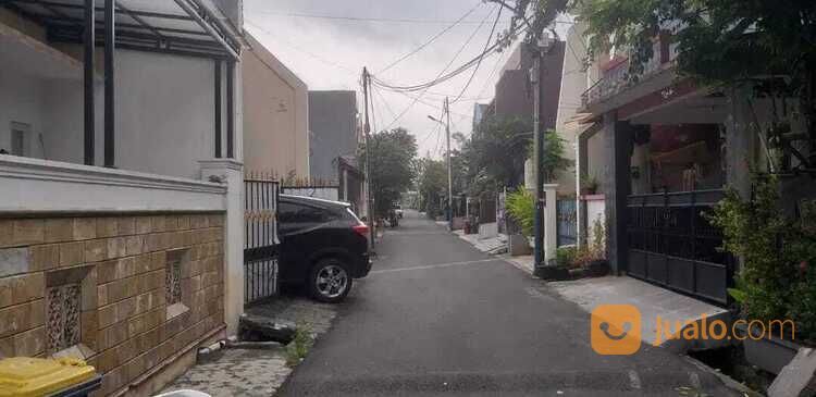 Rumah di Kampung Ambon, Kayu Putih, Jakarta Timur