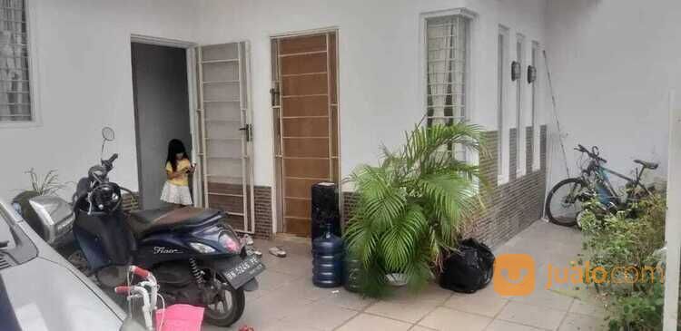 Rumah di Kampung Ambon, Kayu Putih, Jakarta Timur