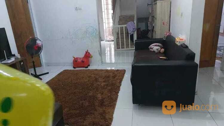 Rumah di Kampung Ambon, Kayu Putih, Jakarta Timur