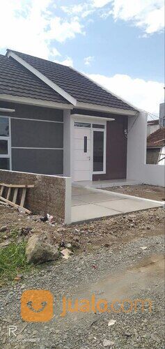 Rumah modern minimalis di Bumi Sasak Dua-Banjaran