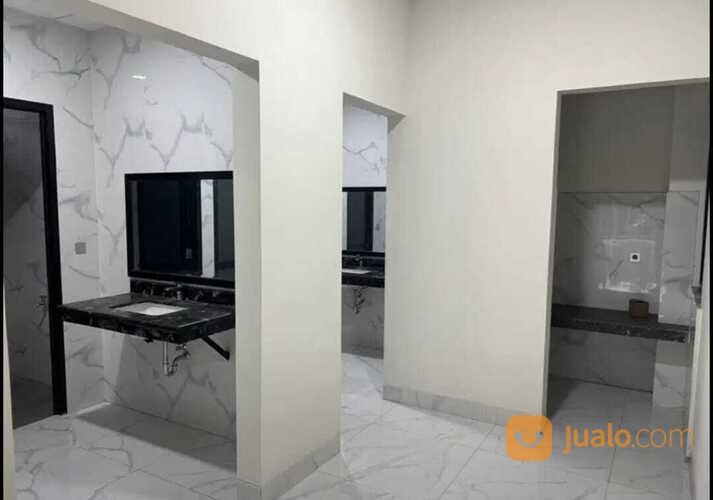 Gedung 8 Lantai di TB Simatupang Jakarta Selatan