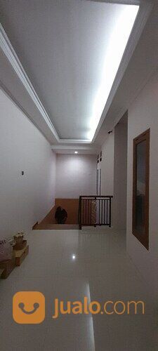 Rumah 2 lantai dalam perumahan puri gading kota bekasi